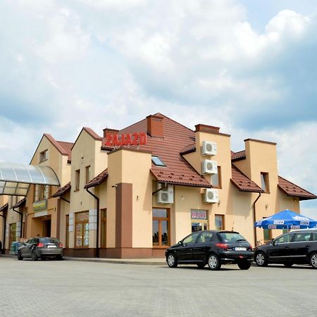 Zajazd Partynia Экстерьер фото